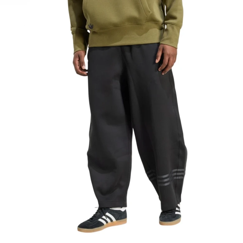 Neuclassics Sweatpants