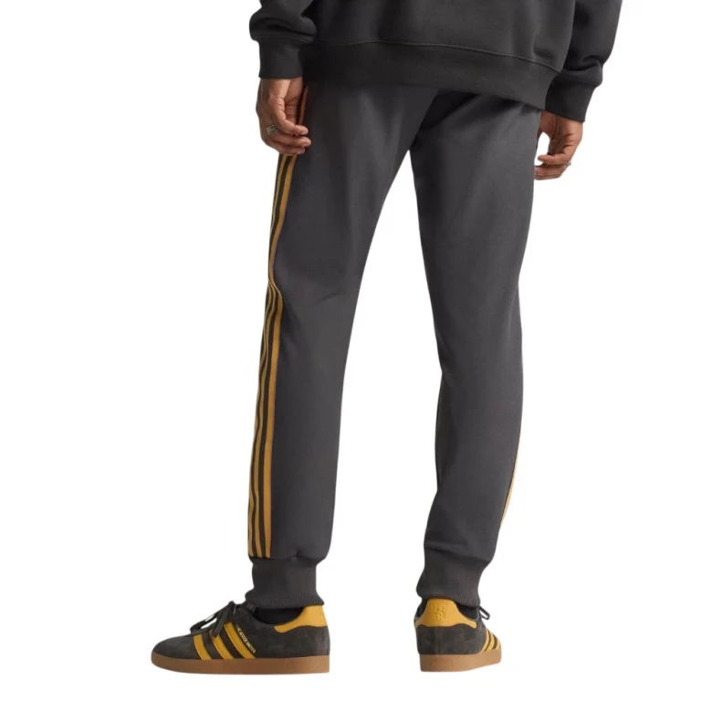 Manchester United Terrace Icons Track Pants 1