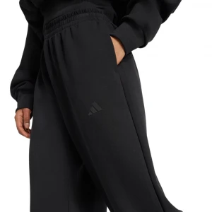 Soft Lux Loose Pant 3