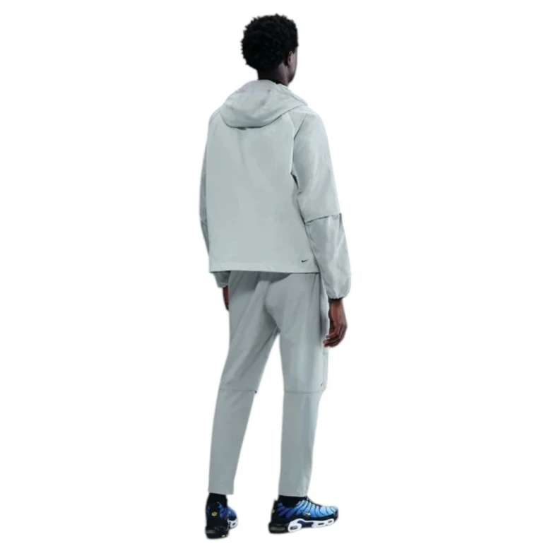 Tech Woven 4