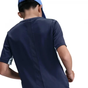 Dri-FIT Multi 1