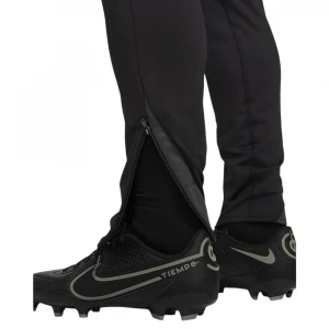 Dri-Fit Strike 4