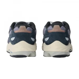Кроссовки Mizuno Wave Rider β 3