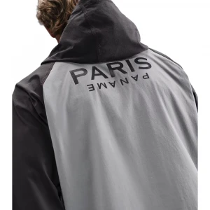 Paris Saint-Germain Tech Windrunner 1