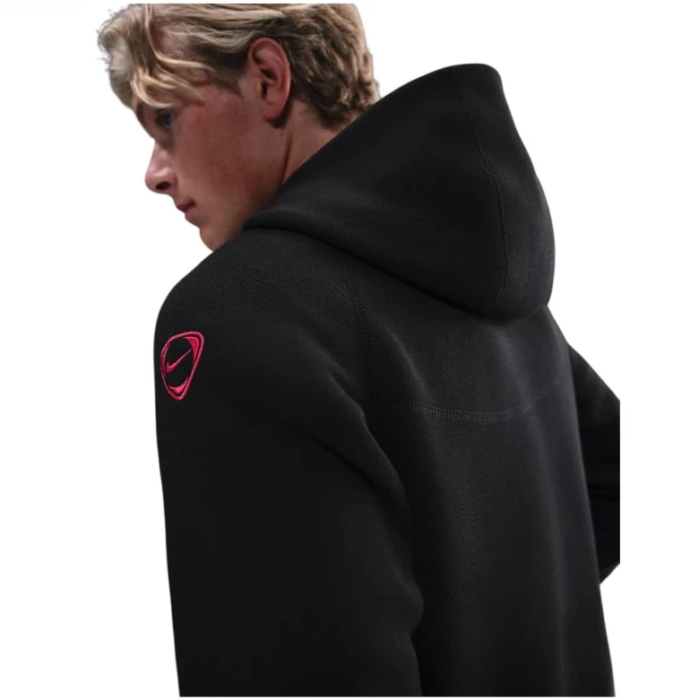 Paris Saint-Germain Tech Windrunner 1