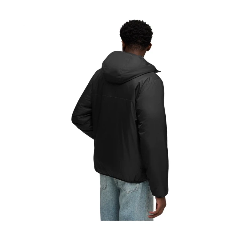 Essentials Light Padded 1