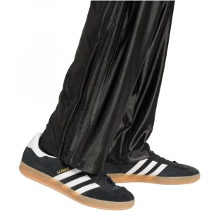 Firebird Adicolor Metallic Track 2