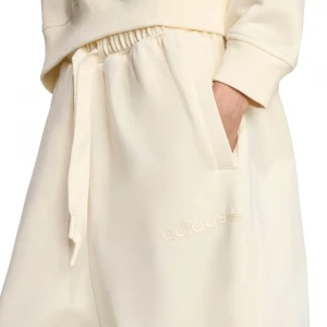 Essentials Linear Oversize 1