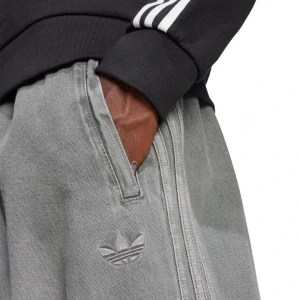 Adicolor Loose Trackpant Denim Stone 2