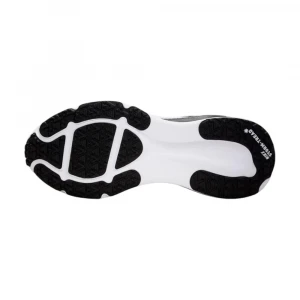 кроссовки w nike vomero 18 gtx 7