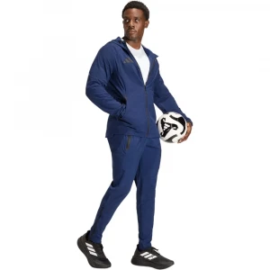 Tiro Travel Woven Windbreaker 3