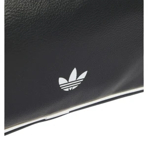 Adicolor Elongated Airliner 1