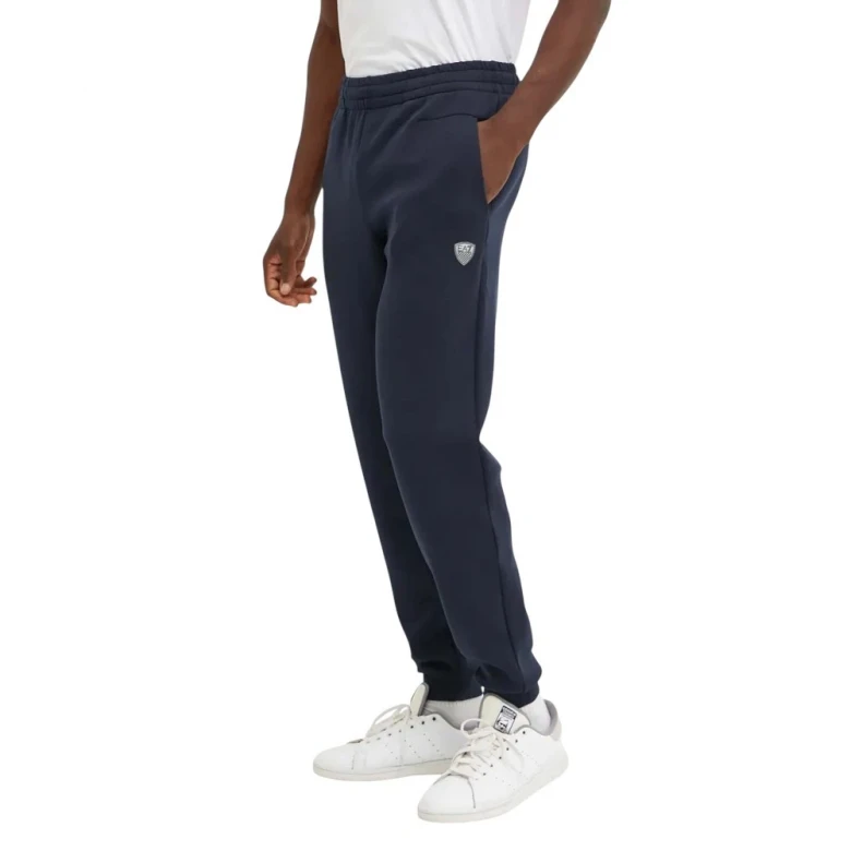 Train Premium Shield M T-Suit 3