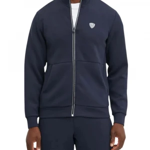 Train Premium Shield M T-Suit 2