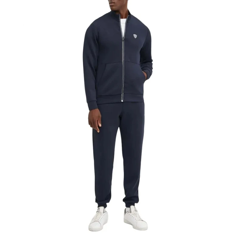 Train Premium Shield M T-Suit