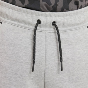 Шорты Nike Sportswear Tech Fleece 2