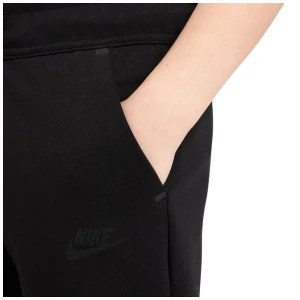 Шорты Nike Sportswear Tech Fleece 2
