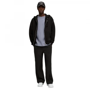 Essentials Elevated Cat Logo Relaxed 2