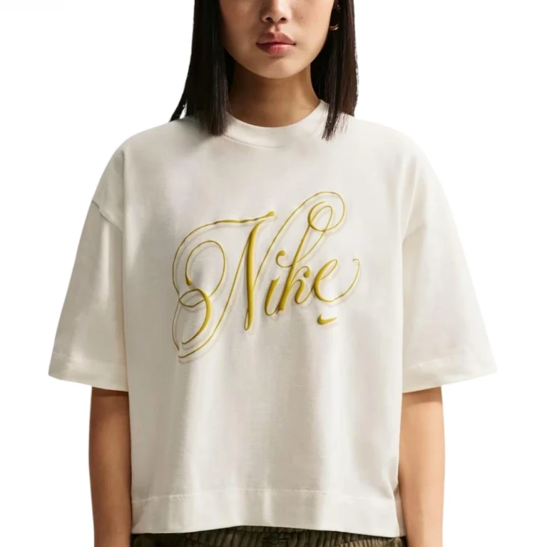 Sportswear Women's Oversized Short-Sleeve T-Shirt