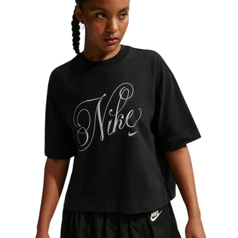 Sportswear Women's Oversized Short-Sleeve T-Shirt