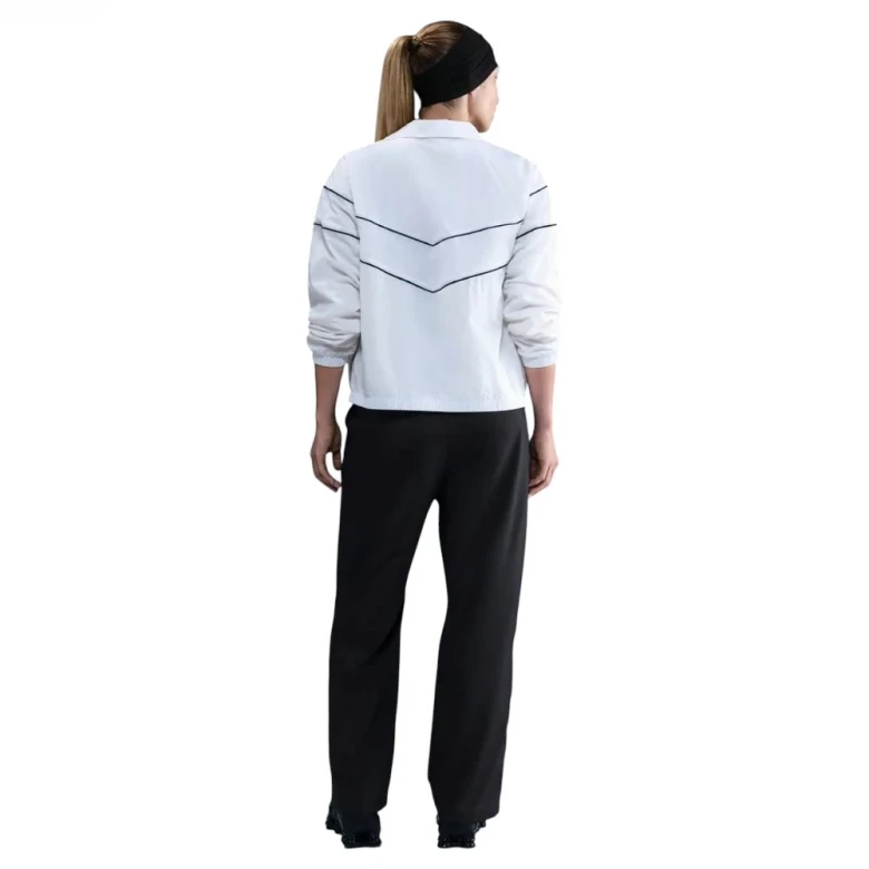 Sportswear Classic Mid-Rise Open-Hem Pants 7