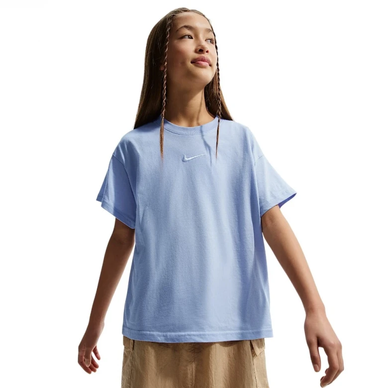 Sportswear Essential