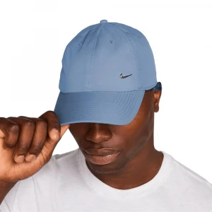 Dri-FIT Club Unstructured Metal Swoosh Cap