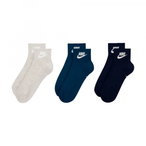 Essential x 3 Socks 1