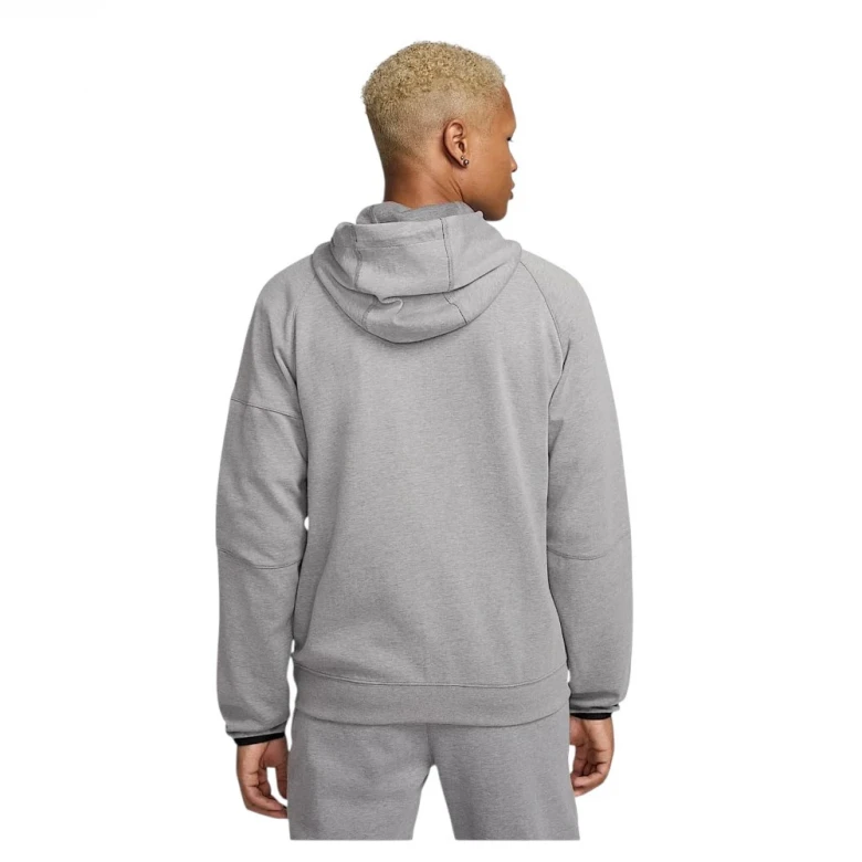 Sportswear Tech Essentials 1