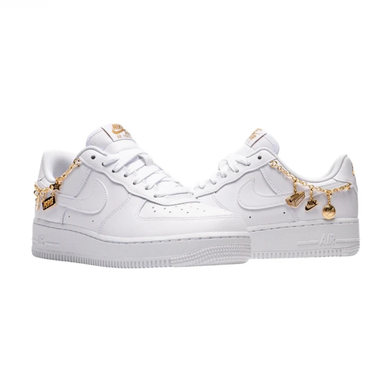 Air Force 1 '07 LX 'Lucky Charms' 3