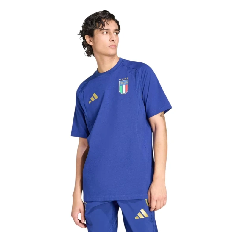 Italy Tiro Travel Tee