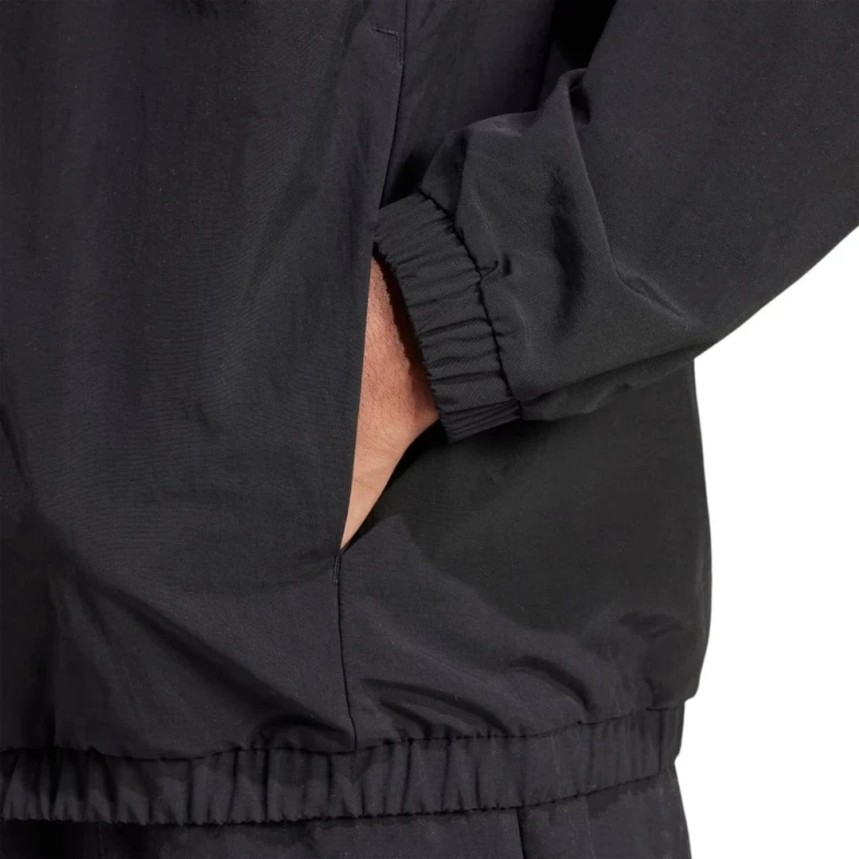 Essential Small Logo Windbr 4