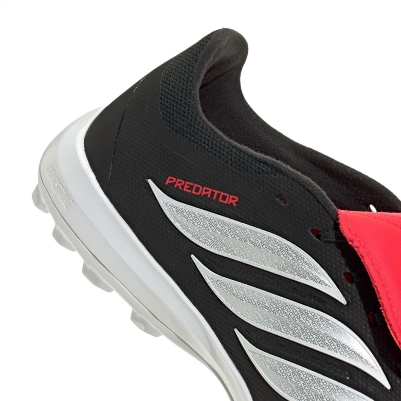 Predator League Fold-Over Tongue Turf Football 7