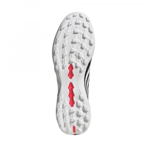 Predator League Fold-Over Tongue Turf Football 1