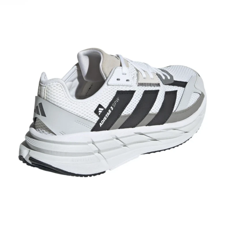 Adistar 3 Sportswear 0