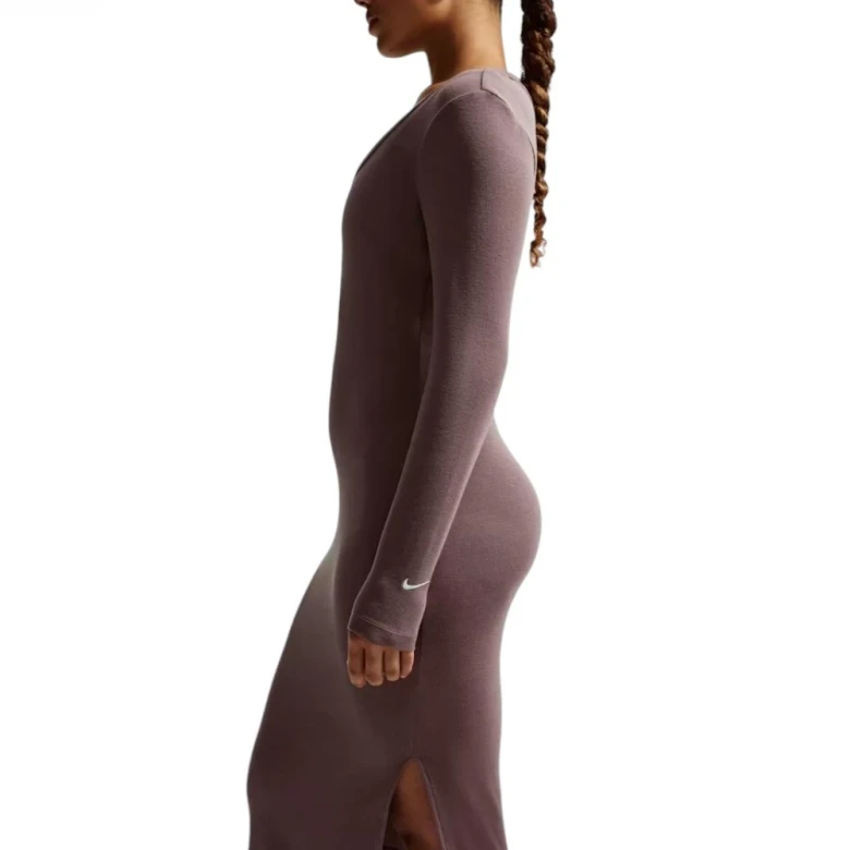 Sportswear Chill Knit 3