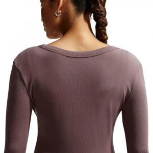 Sportswear Chill Knit 2