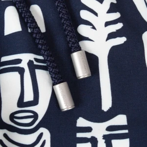 Arthus Boy Stretch 3