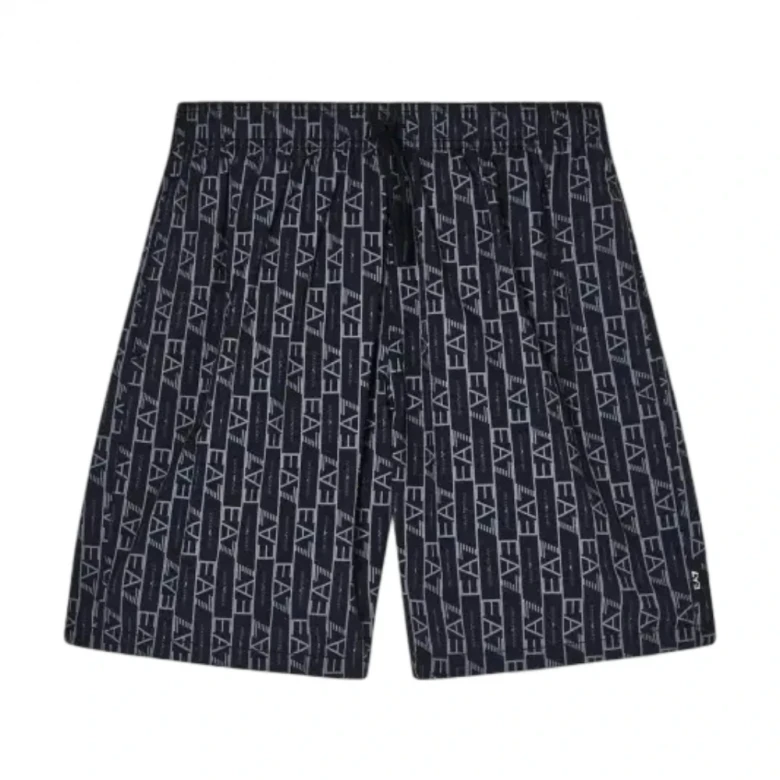 Water Sports BW M Vertical Mon 1