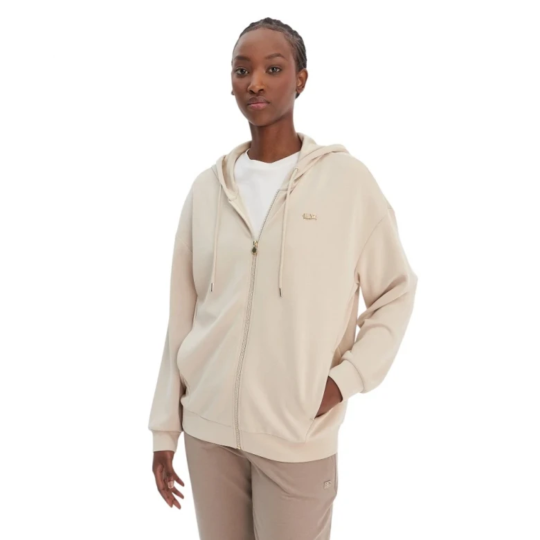 Train Core Lady Relax