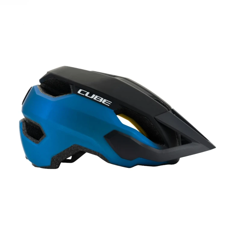 Helm Stray X Actionteam 1