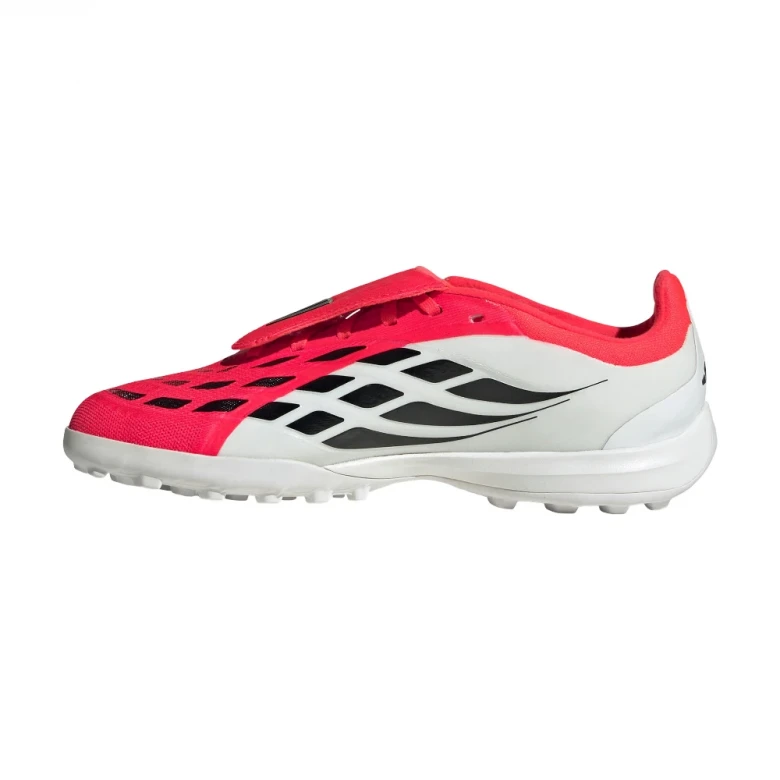 Predator Pro Fold-Over Tongue Turf 4