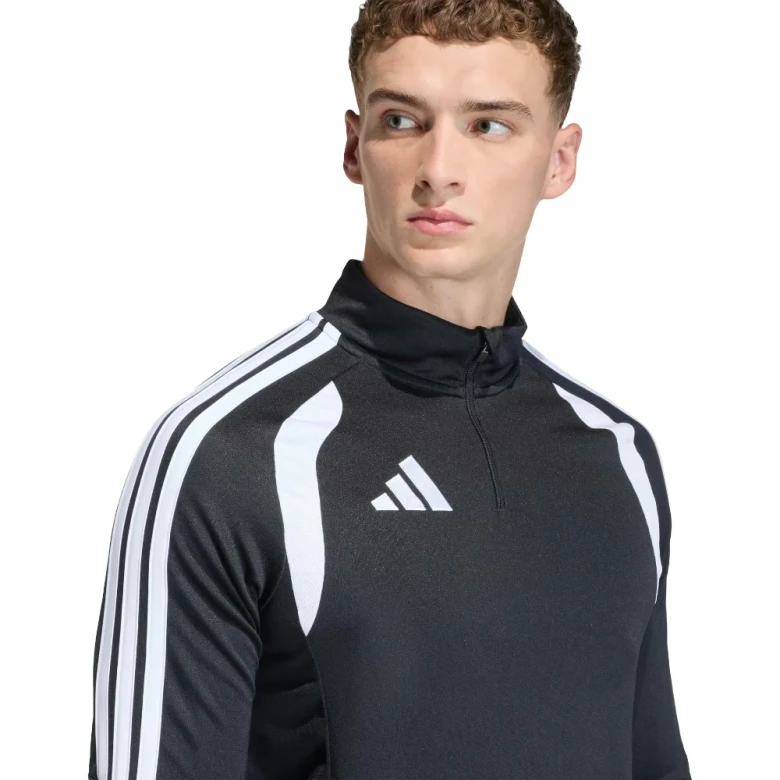 Tiro 26 League Training 3