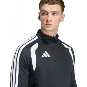 Tiro 26 League Training 3