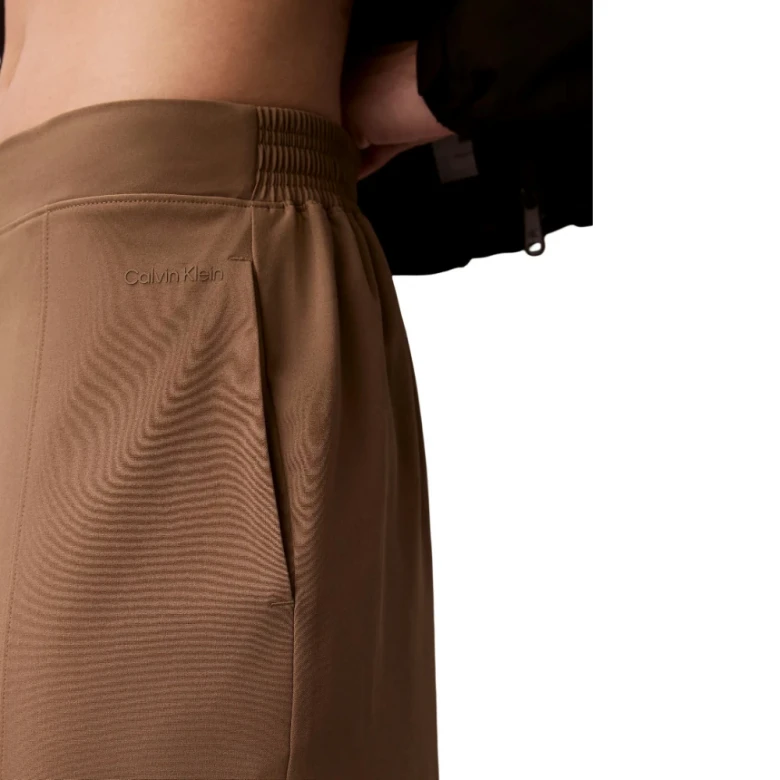 Commuter Woven Pant 1