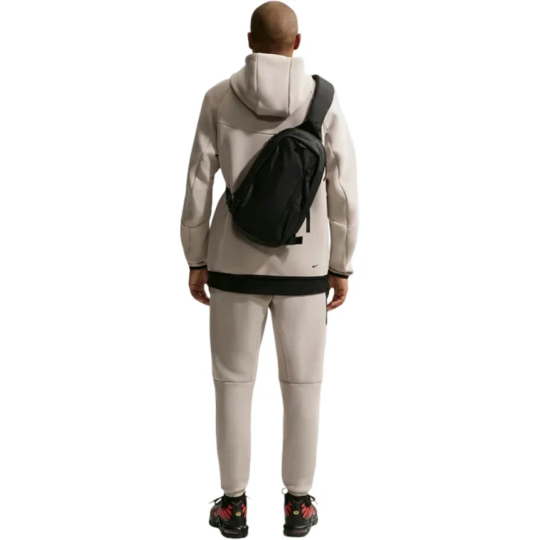 Tech Fleece Jogger 1