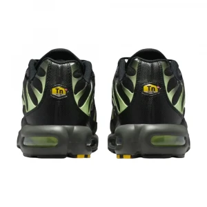 Air Max Plus 4