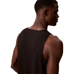 майка mesh performance tank 3
