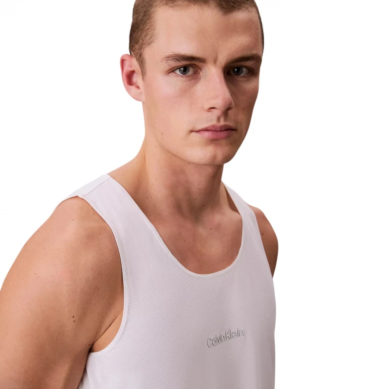 майка mesh performance tank 2