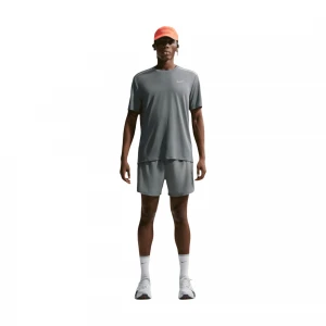 Dri-FIT UV Miler 3